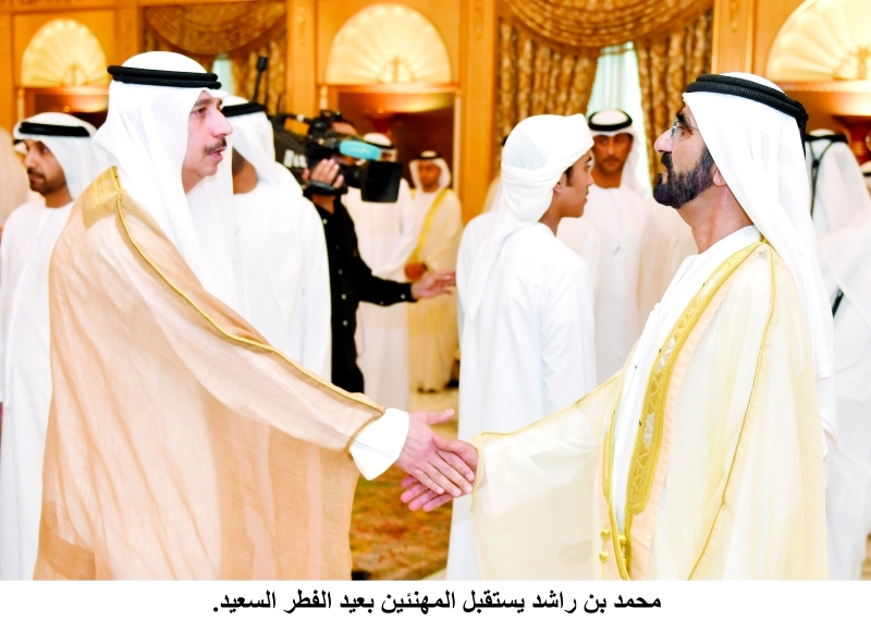 "محمد بن راشد يتقبل تهاني عيسى كاظم"