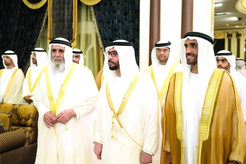 "حمدان ونهيان بن زايد ومبارك المنصوري"