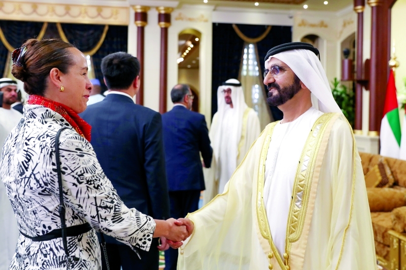 "محمد بن راشد ومحمد بن زايد يتلقيان تهاني الدبلوماسيين وممثلي الهيئات الدولية"