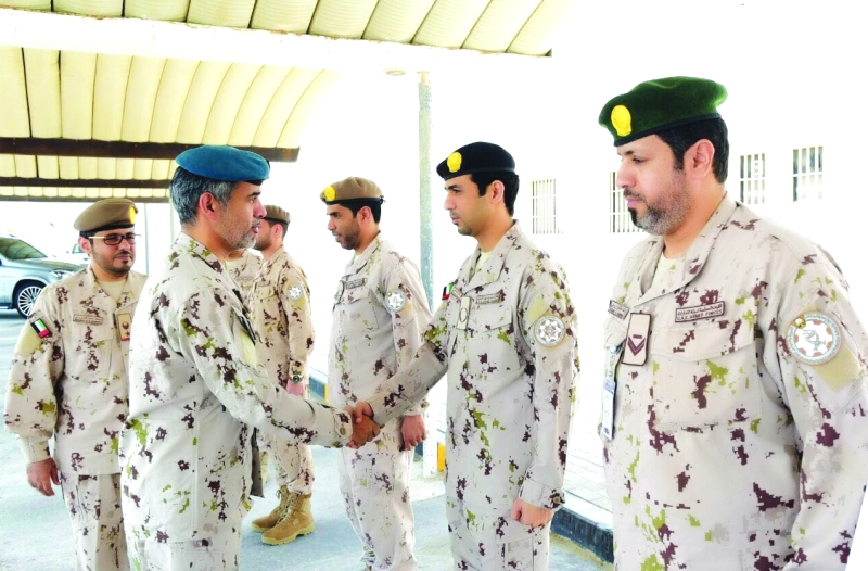 "كبار القادة خلال تبادل تهاني العيد السعيد | وام"