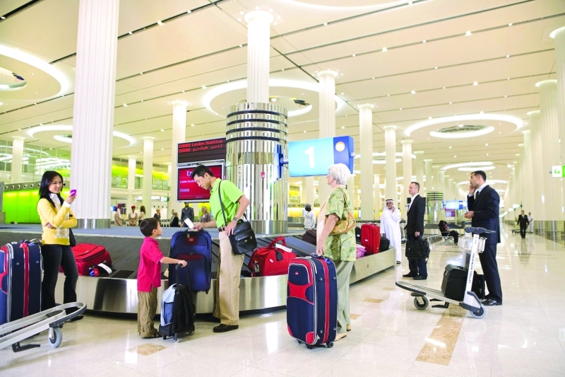 "■ معدلات نمو جيدة في مطار دبي في 5 أشهر | البيان"