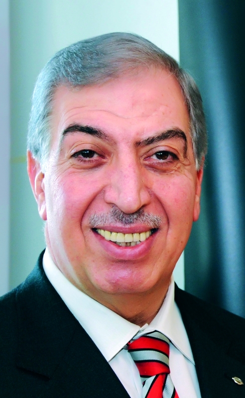 "■ ميشال عياط"