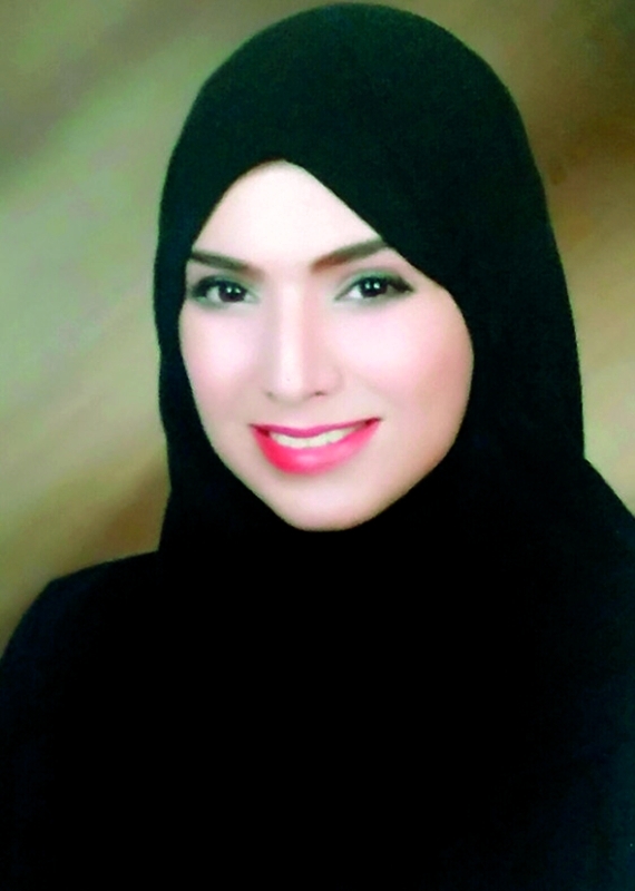 "آمنة الشامسي"