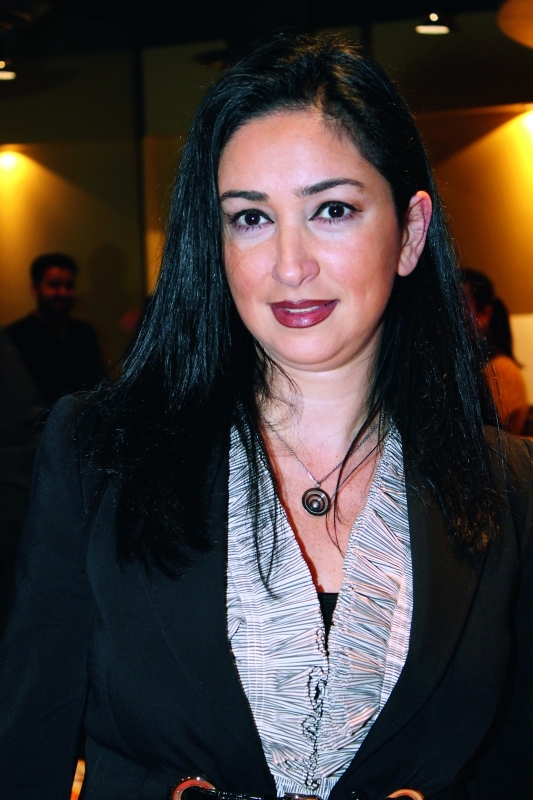 "■  رنا شاهين"