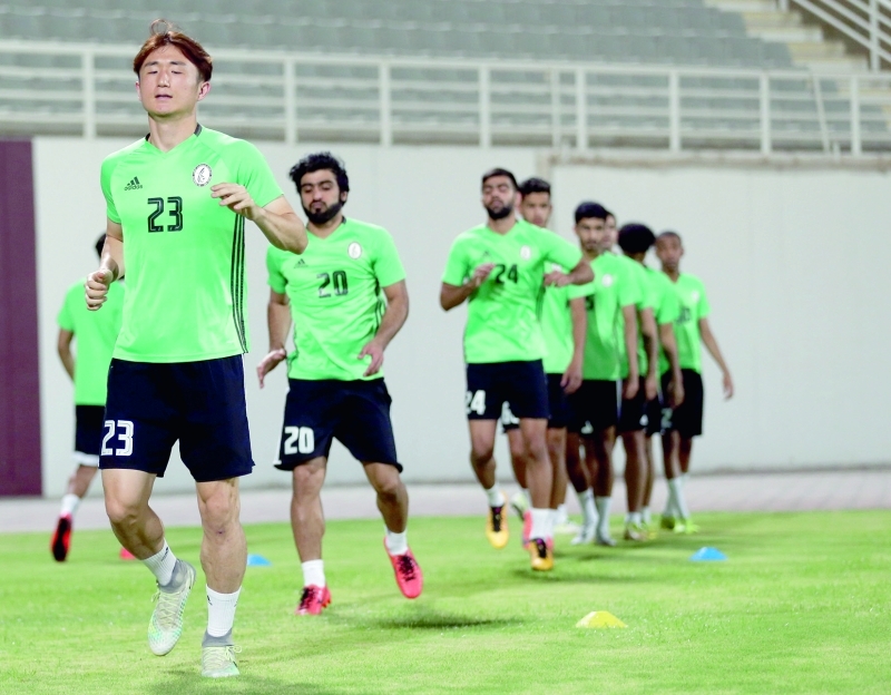 "■ من تدريبات الفريق الأخيرة | البيان"