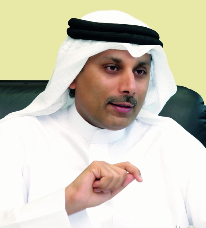 "عبداللطيف الشامسي"