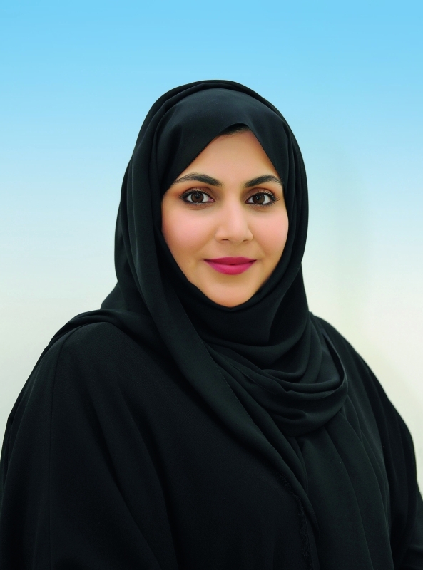 "عائشة الكعبي"