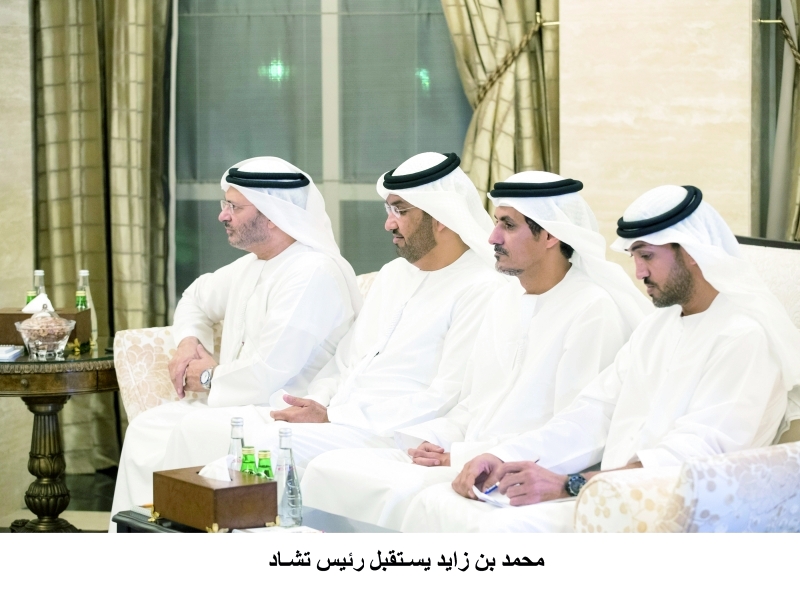 "أنور قرقاش وسلطان الجابر وعلي الشامسي ومحمد المزروعي خلال اللقاء"