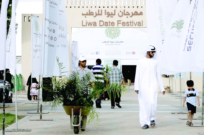 "مهرجان ليوا للرطب في ليوا منطقة الظفرة المنطقة الغربية ــ تصوير: مجدي اسكندر"