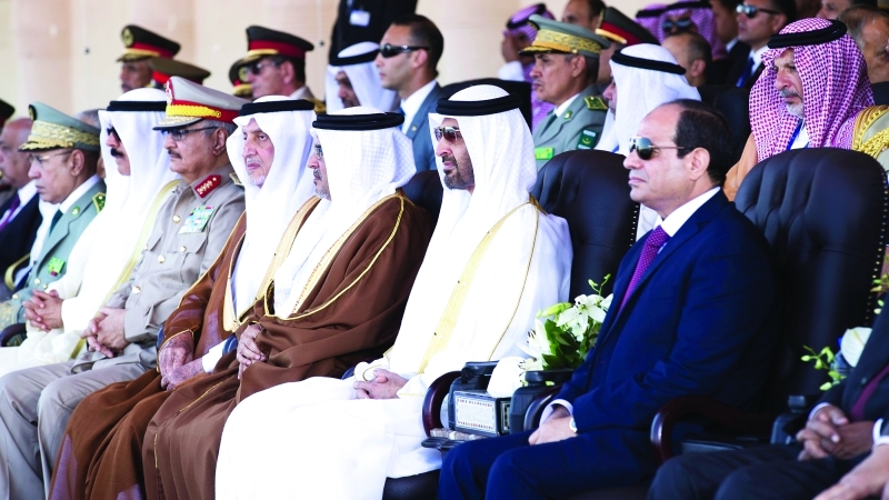 "محمد بن زايد والسيسي وسلمان بن حمد وخالد الفيصل وخليفة حفتر"