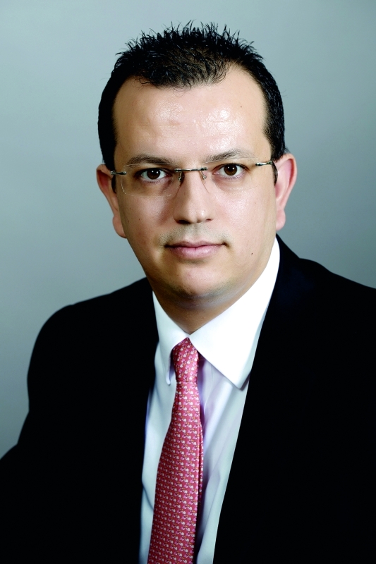 "محمد دمق"