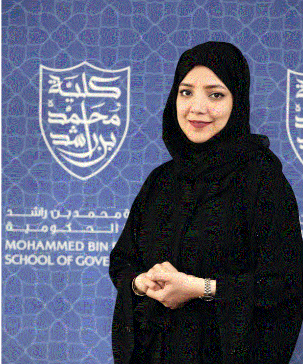 "عائشة الشامسي"
