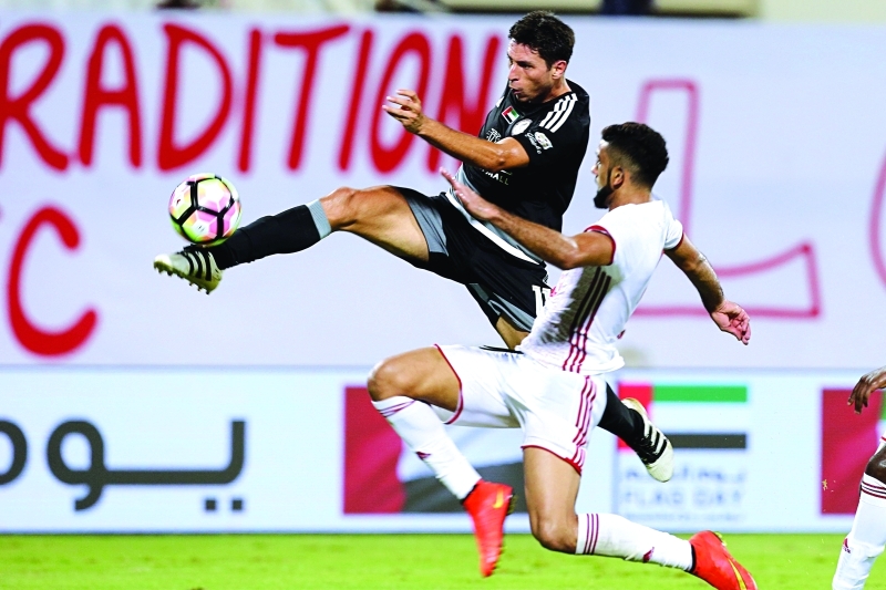 "■ فرض رسوم على عقود المحترفين يحقق نقلة في الاستثمار | البيان"