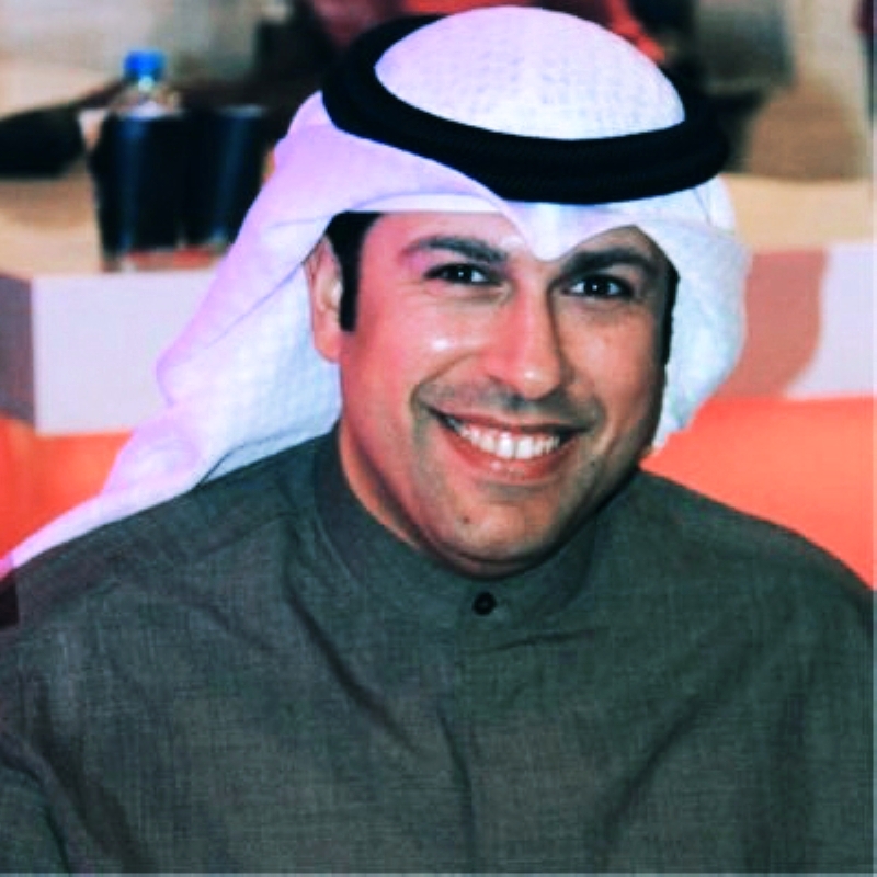 "Ⅶ المخرج علي حسن"
