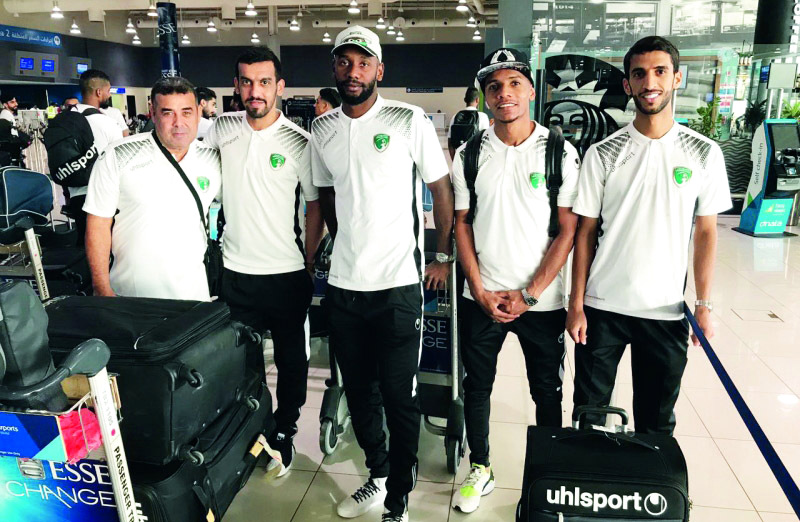 "Ⅶ مجموعة من الصقور بمطار دبي قبيل المغادرة إلى صربيا | البيان"