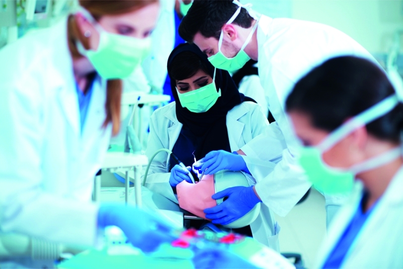 "جهود متواصلة في جامعات الدولة تعزز استقطاب وتأهيل طلبة الطب | أرشيفية"