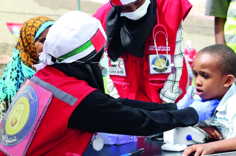"أبناء الوطن قدموا نماذج إنسانية مميزة في الإغاثة الطبية | وام"