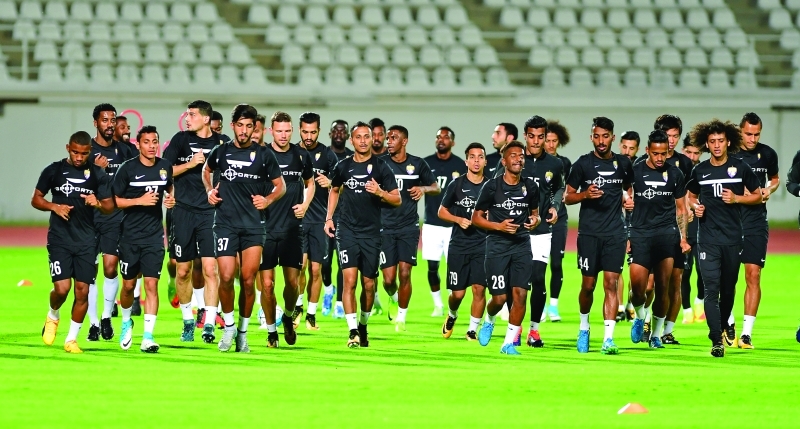 "■ تدريبات البنفسج تتواصل استعدادا للموسم الجديد | البيان"