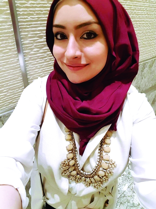 "داليا حيدري"