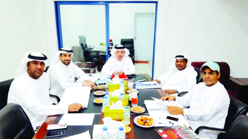 "جانب من اجتماع لجنة منتخبات الدراجات | البيان"
