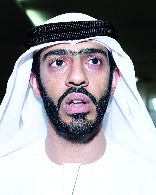 "طارق العمادي"
