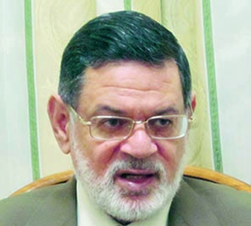 "Ⅶ ثروت الخرباوي"