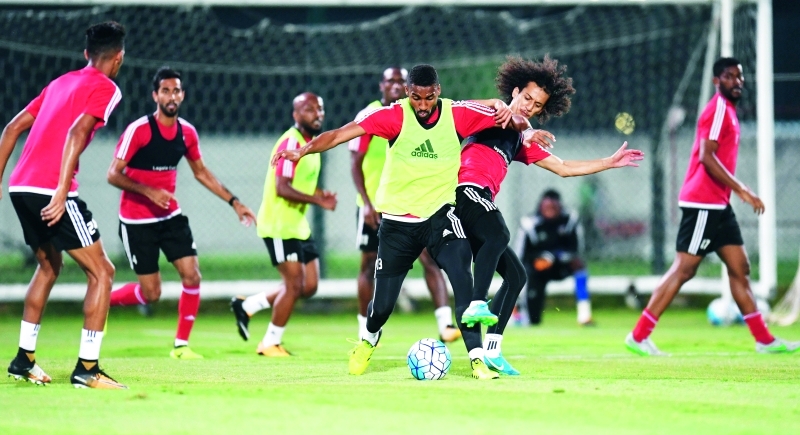 "جانب من تدريبات المنتخب | البيان"
