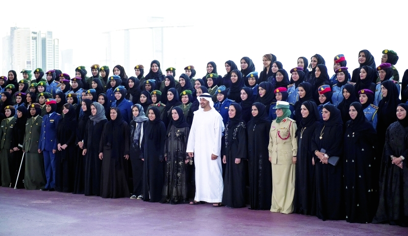 "بتوجيهات القيادة استطاعت المرأة الإماراتية المشاركة بفاعلية في مسيرة التنمية | أرشيفية"