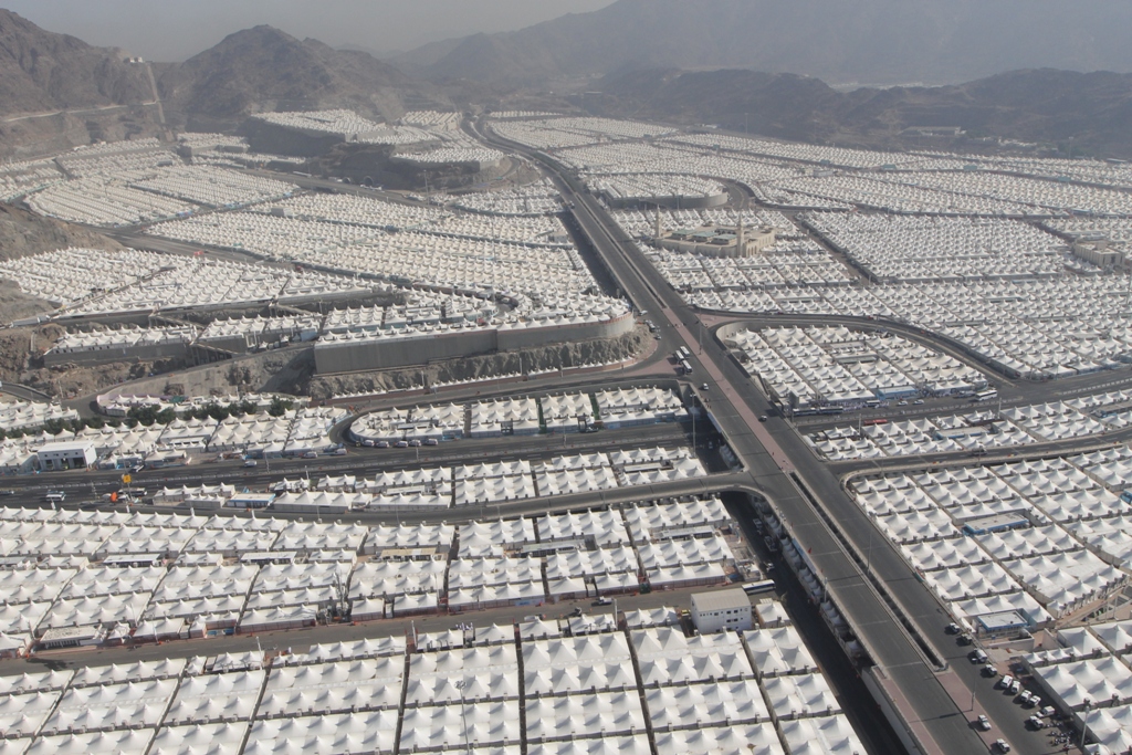 حجاج الدولة يتوجهون غداً الى مشعر منى