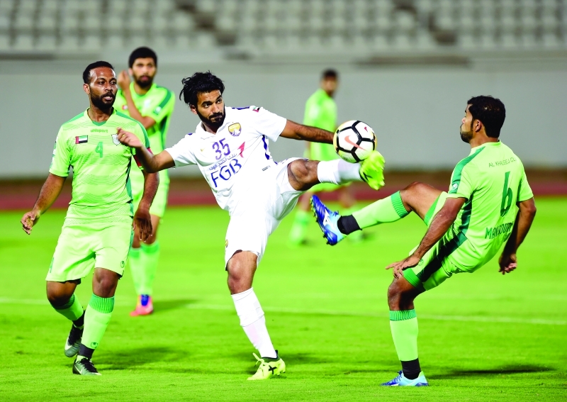 "من مباراة العين وخورفكان | البيان"