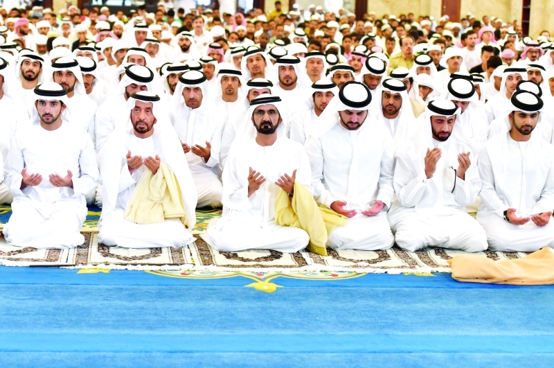 "محمد بن راشد وحمدان ومكتوم ومنصور بن محمد ومحمد بن خليفة ومحمد الشيباني"