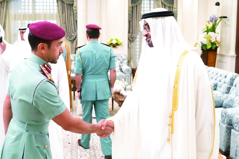 "وسموه متقبلاً تهاني محمد بن طحنون"