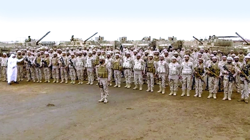 "جنودنا البواسل يهنئون القيادة الرشيدة بالعيد"
