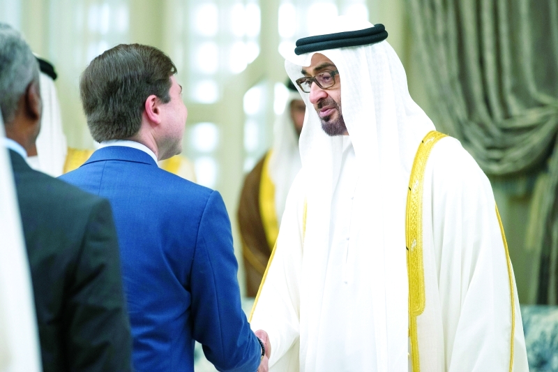 "محمد بن زايد خال الاستقبال"