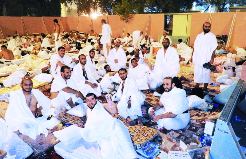 "تأمين أعلى معايير الراحة لحجاج الدولة خلال أداء الفريضة"