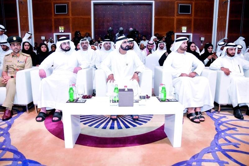 "■ نائب رئيس الدولة يتابع فعاليات الحفل بحضور أحمد بن محمد ومحمد القرقاوي ومحمد الشيباني وعبدالله المري"