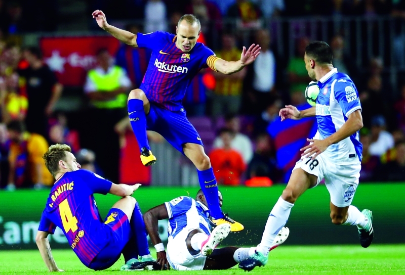 "برشلونة استعد ليوفنتوس باكتساح إسبانيول | أ ب"