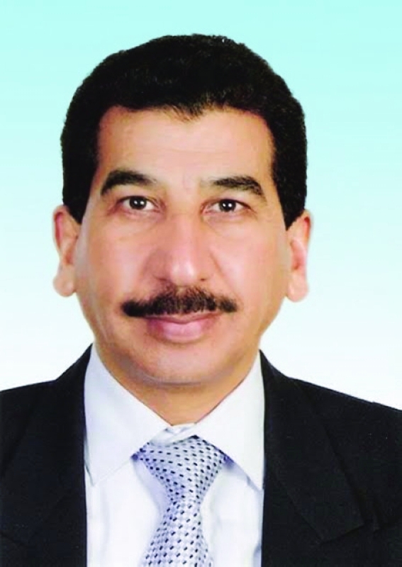 "أحمد العموش"