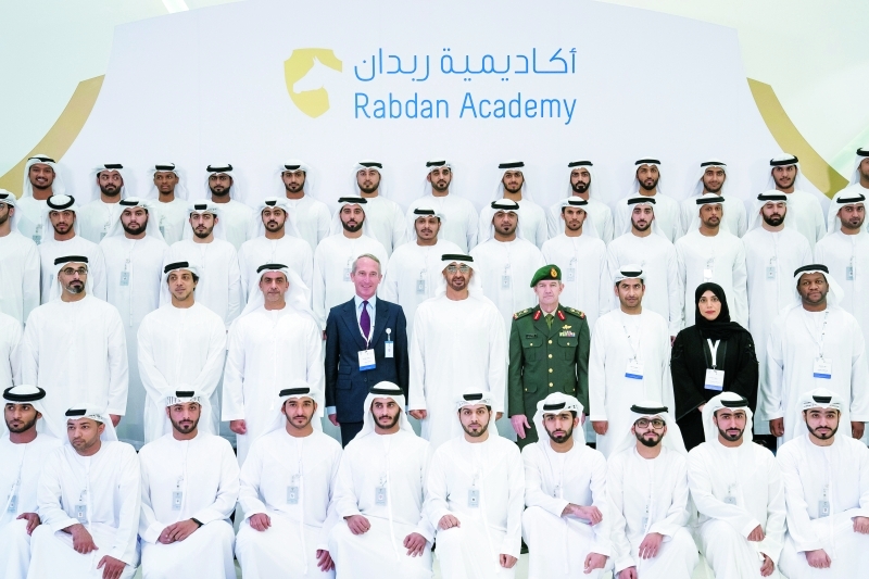 "■ محمد بن زايد خلال افتتاح أكاديمية ربدان بحضور سيف ومنصور بن زايد وخالد بن محمد بن زايد ومايك هندمارش وجيمس مورس | تصوير: محمد الحمادي"
