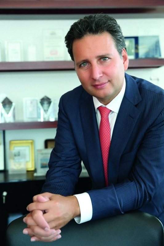 "كريم الصلح"