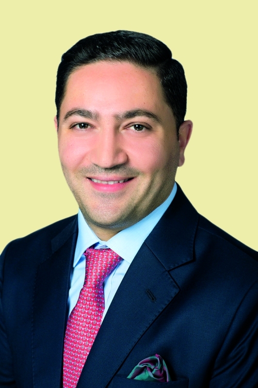 "عمر المومني"