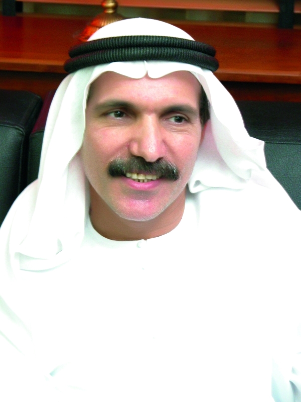 "■  عبد الغفار عبد الغفور"