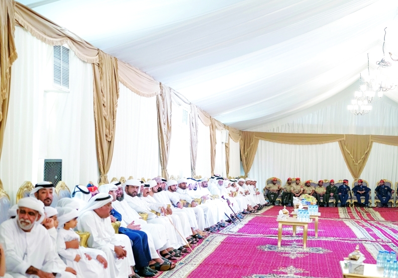 "■  جانب من مجلس العزاء"
