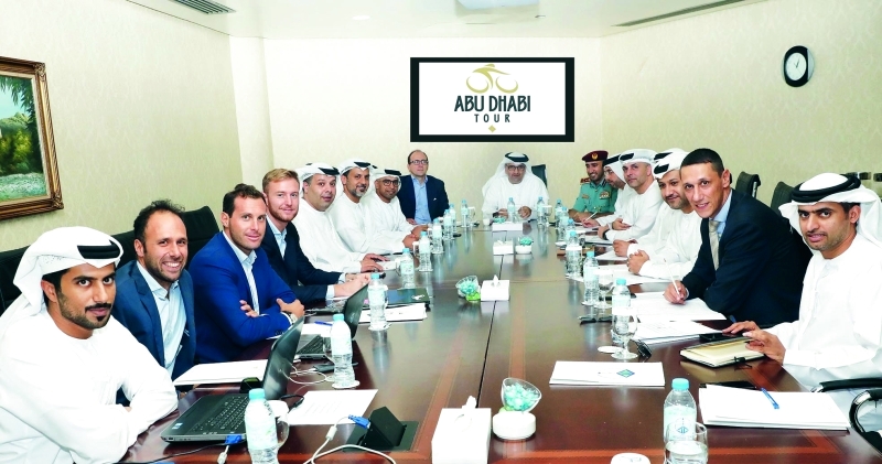 "Ⅶ جانب من اجتماع المكتب التنفيذي | البيان"