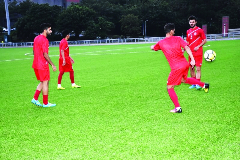 "من تدريبات المنتخب البحريني في تايوان | البيان"