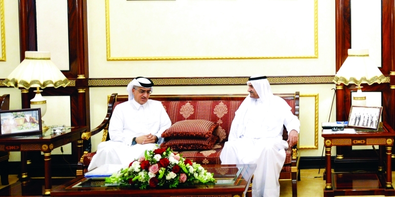 "Ⅶ حاكم الفجيرة خلال لقائه محمد صالح"