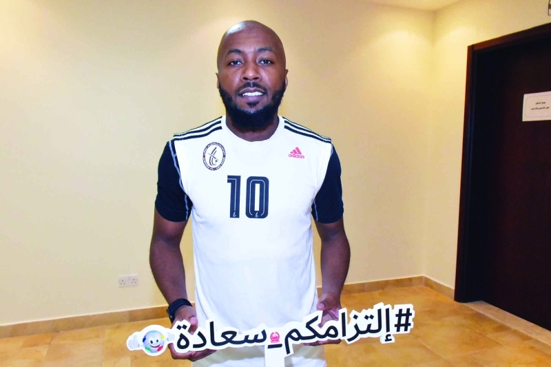 "■ إسماعيل مطر يرفع شعار «التزامكم _ سعادة» | البيان"