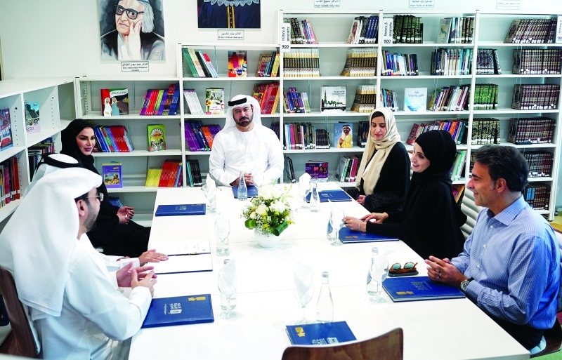 "Ⅶ محمد القرقاوي يترأس اجتماع اللجنة العليا للتحدي  |   تصوير: حصة إسماعيل"