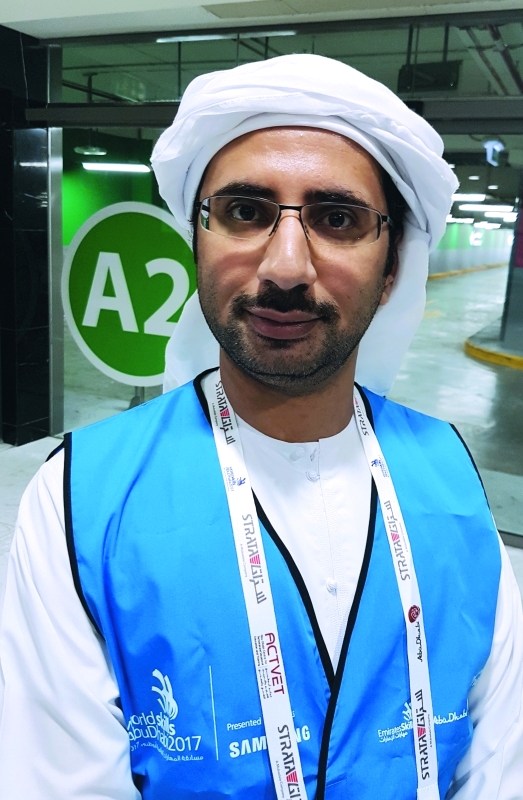 "■ أحمد الشحي"