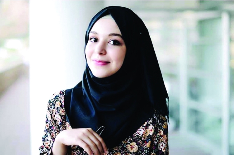 "■  إحسان بنعلوش"